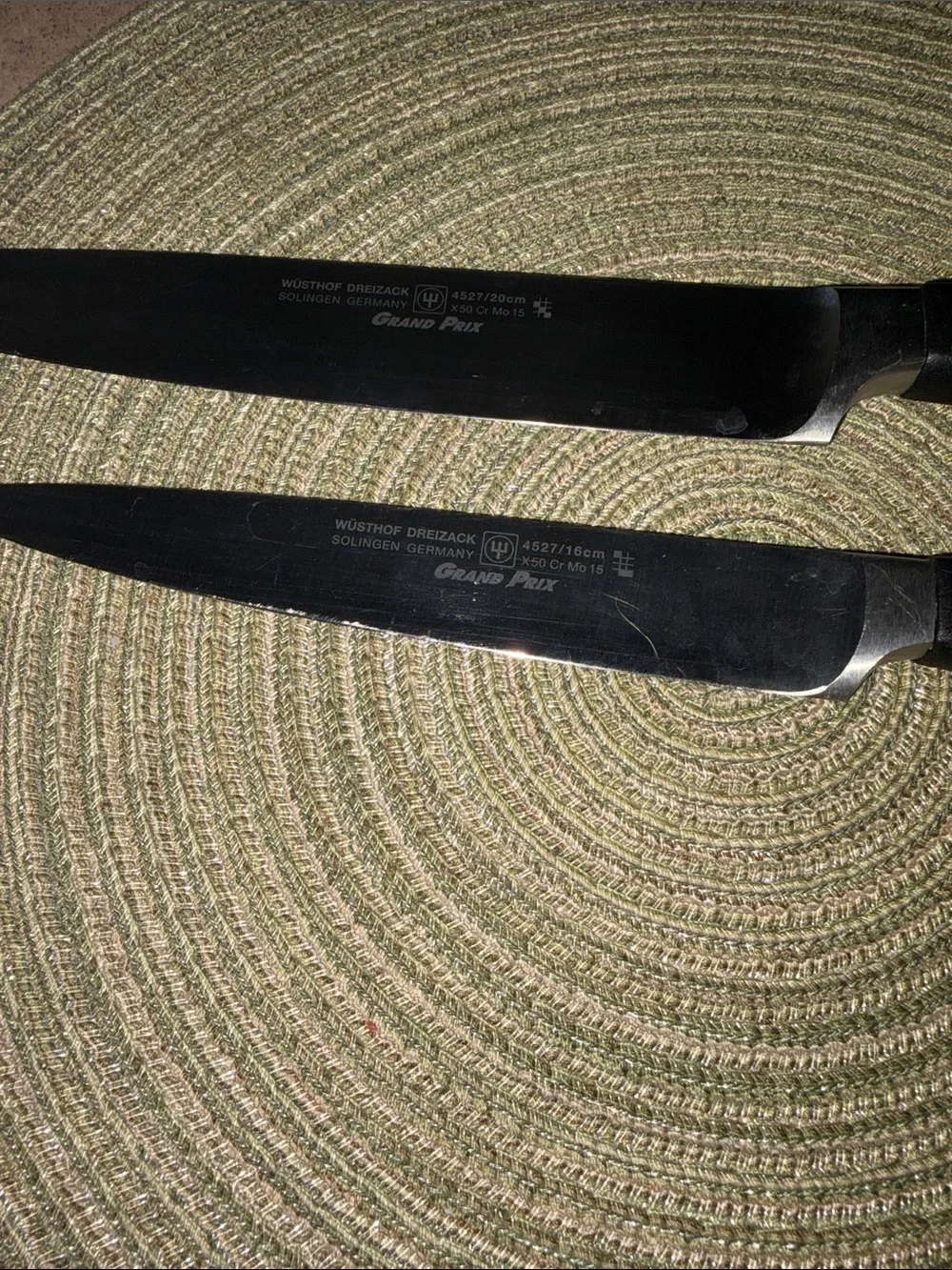 Like new Wusthof Original Grand Prix carving Knives 20cm and 16cm